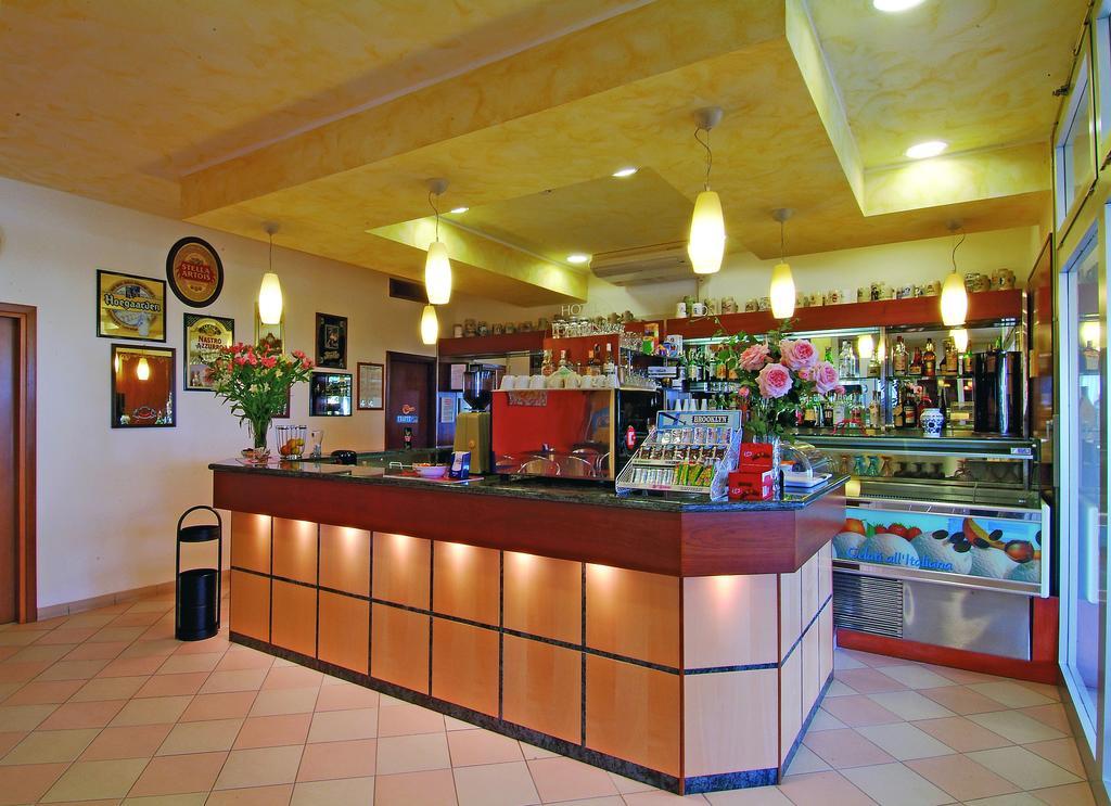 Hotel Garni Losanna Bibione Zewnętrze zdjęcie