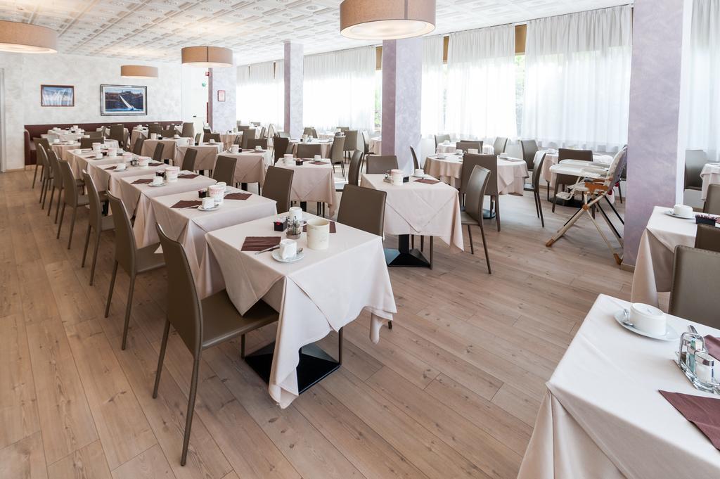 Hotel Garni Losanna Bibione Zewnętrze zdjęcie