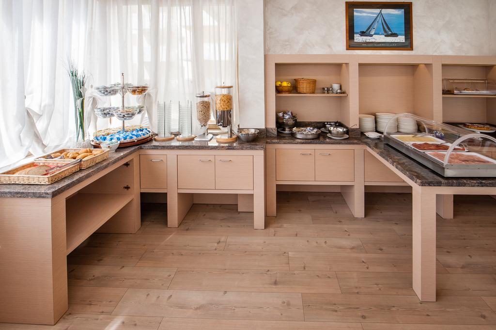 Hotel Garni Losanna Bibione Zewnętrze zdjęcie